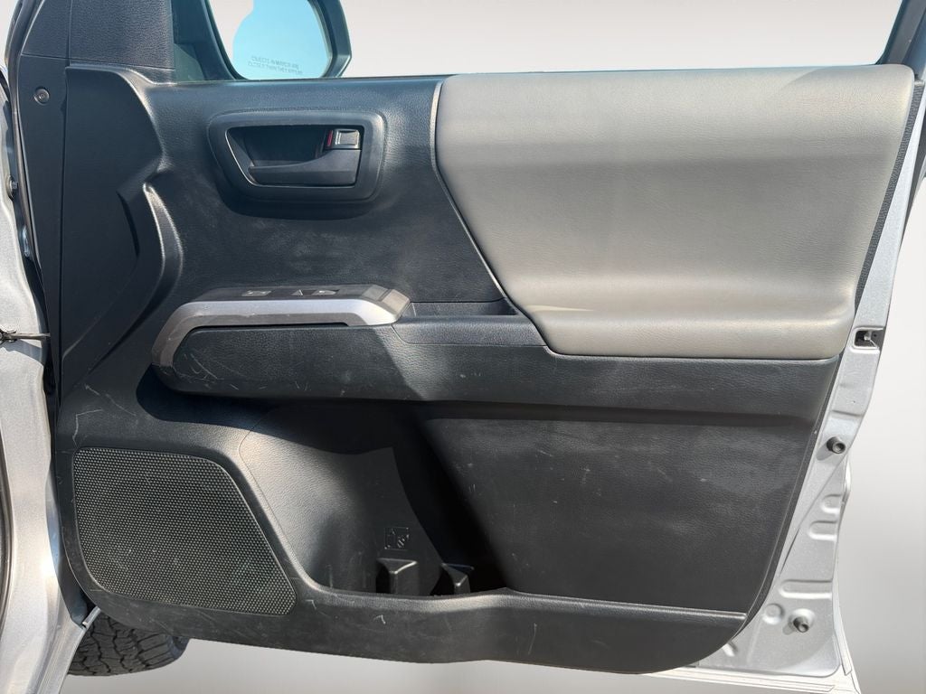2017 Toyota Tacoma SR5 V6
