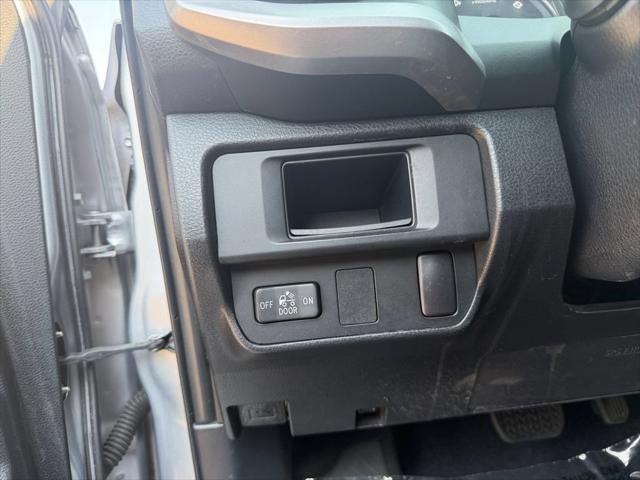 2017 Toyota Tacoma SR5 V6