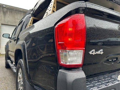 2017 Toyota TACOMA SR5 SR5