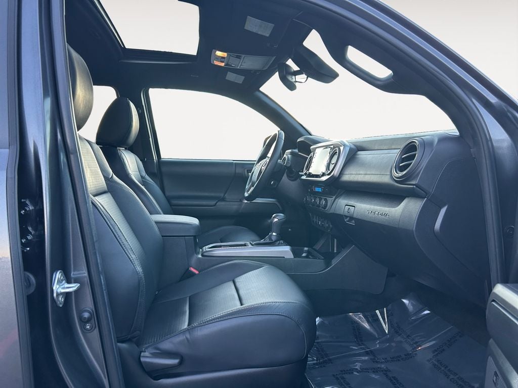 2023 Toyota Tacoma Limited V6