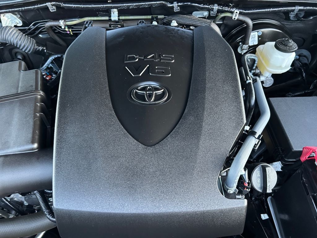 2023 Toyota Tacoma Limited V6