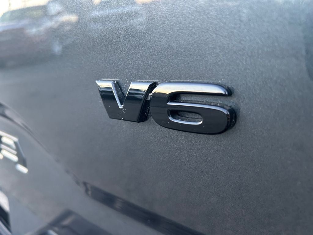 2023 Toyota Tacoma Limited V6