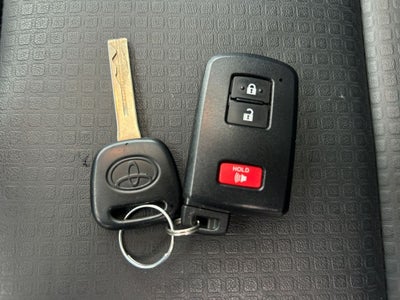 2023 Toyota Tacoma Limited V6