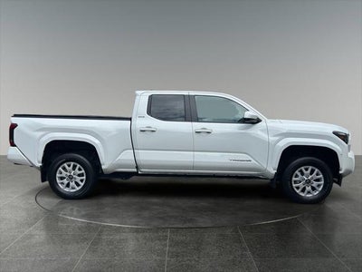 2024 Toyota TACOMA SR5 SR5