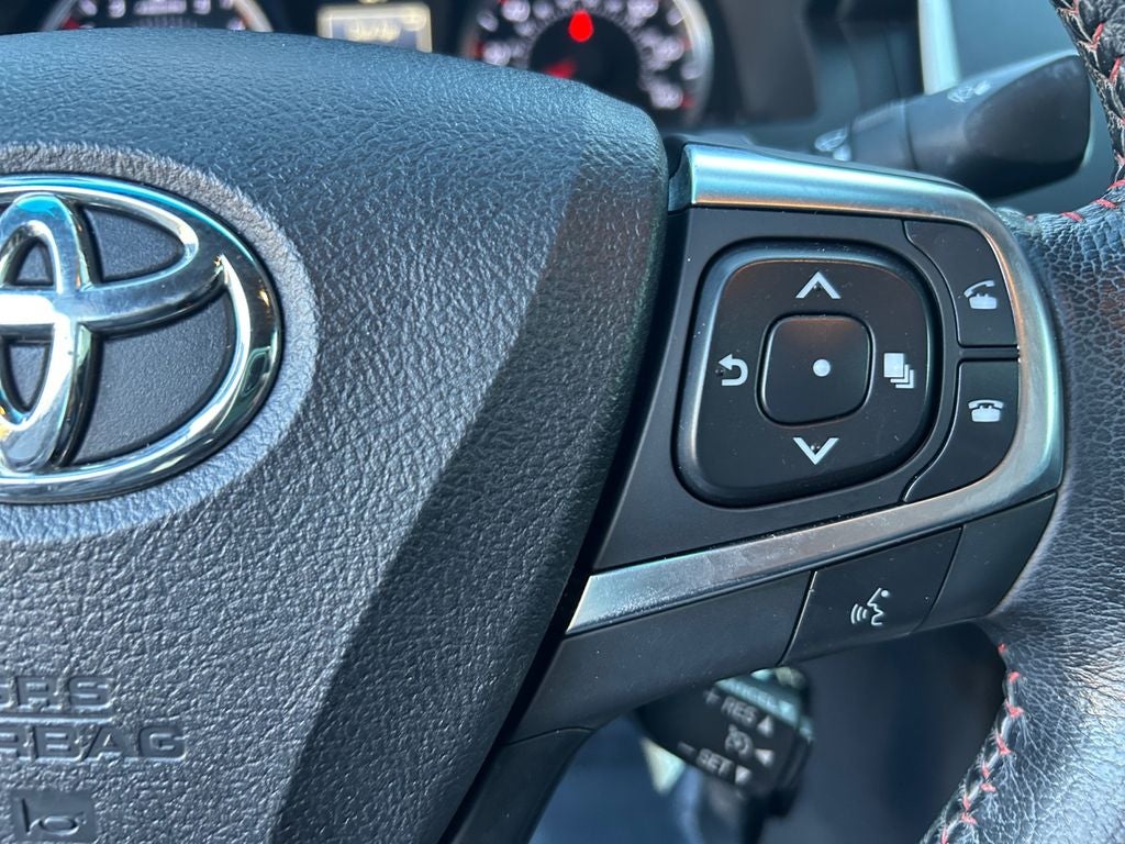 2015 Toyota Camry SE 1 Owner