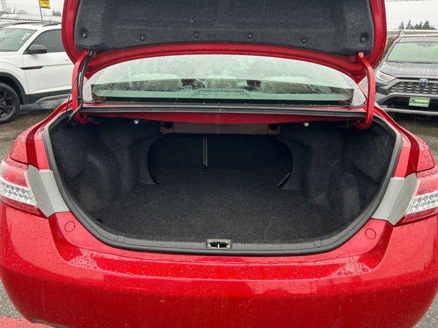 2011 Toyota CAMRY LE