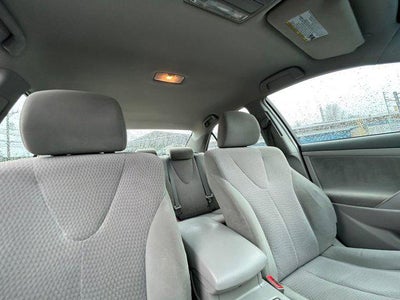 2011 Toyota CAMRY LE