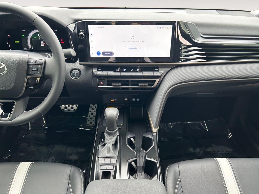 2026 Toyota CAMRY SE Nightshade HYBRID