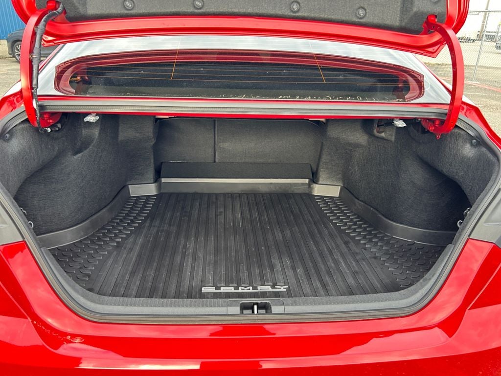 2026 Toyota CAMRY SE Nightshade HYBRID