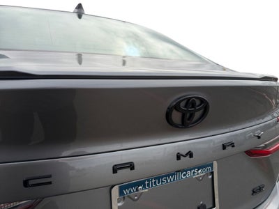 2025 Toyota Camry SE HYBRID