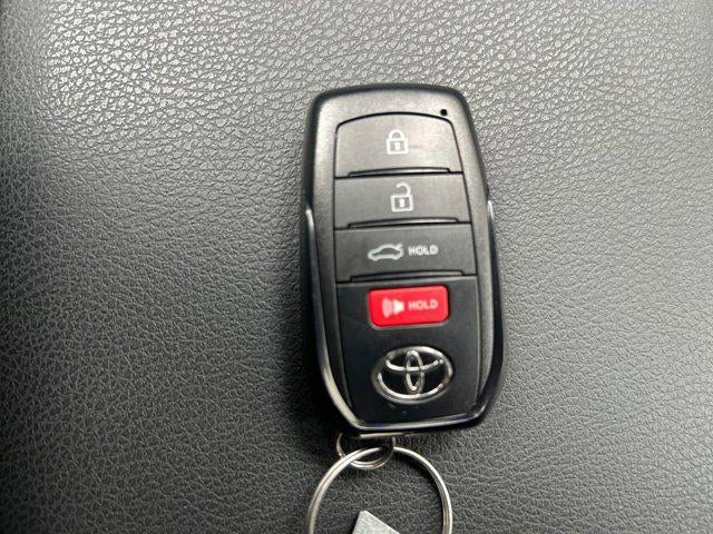 2025 Toyota CAMRY LE HYBRID