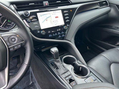 2020 Toyota CAMRY HYBRID XLE 1 Owner Local Trade In