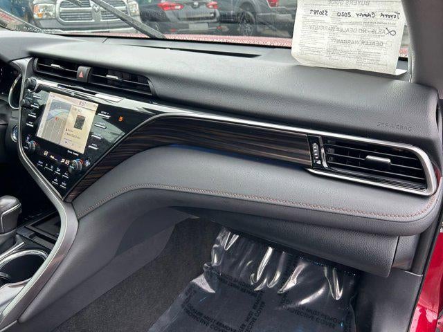 2020 Toyota CAMRY HYBRID XLE 1 Owner Local Trade In