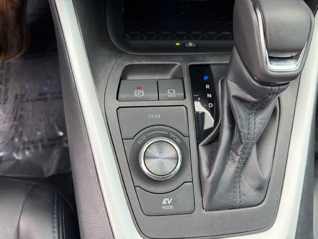2023 Toyota RAV4 Hybrid XSE