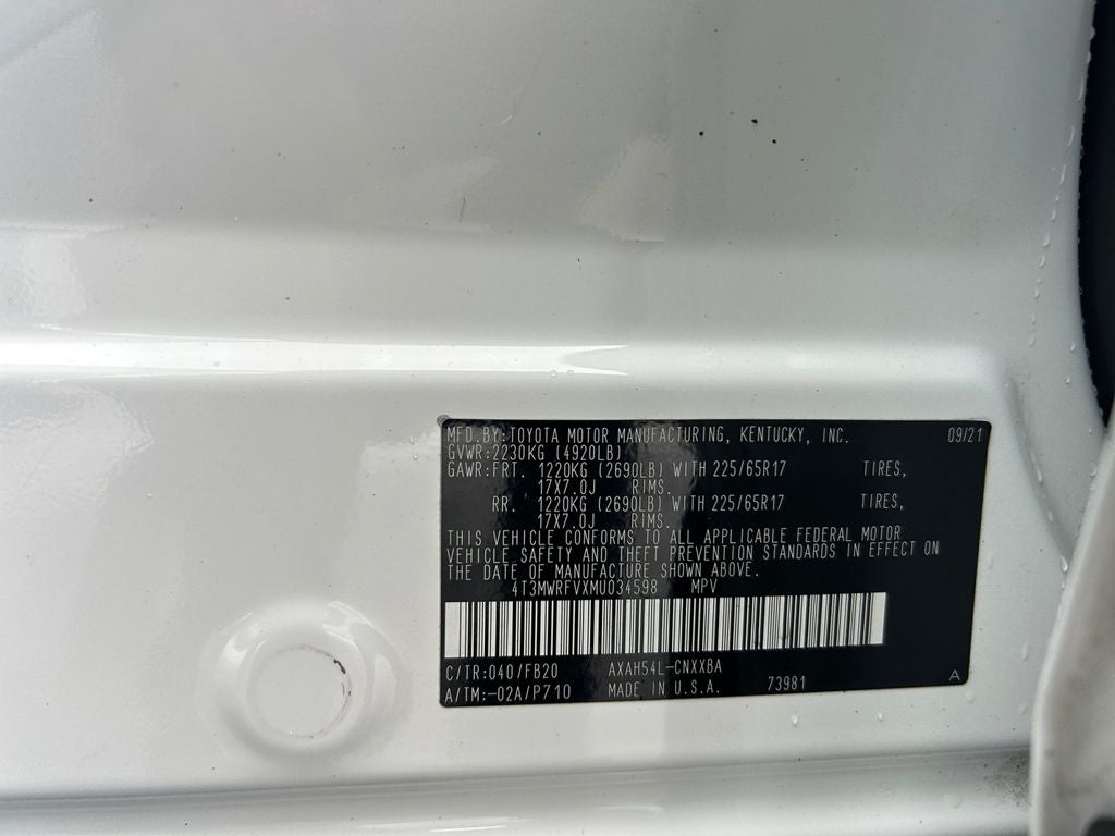 2021 Toyota RAV4 HYBRID LE 1 Owner