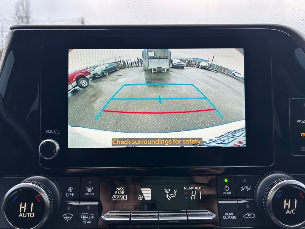 2023 Toyota Highlander Hybrid LE