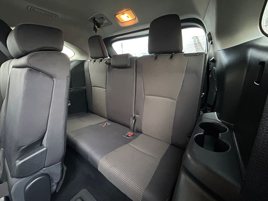 2023 Toyota Highlander Hybrid LE