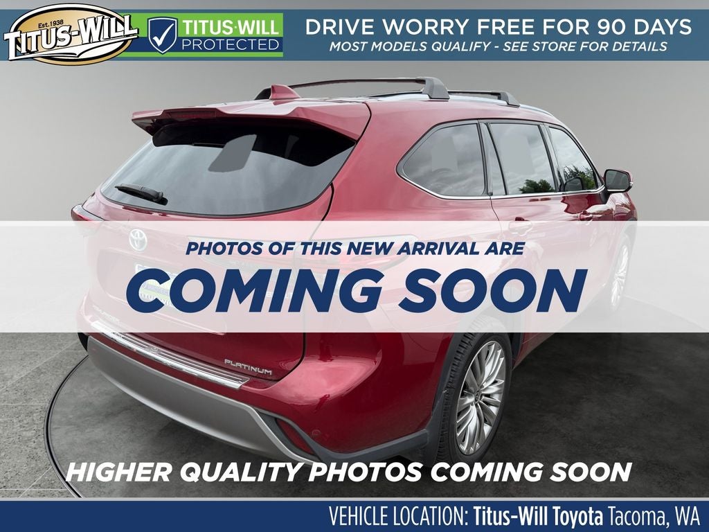 2022 Toyota Highlander Hybrid Platinum