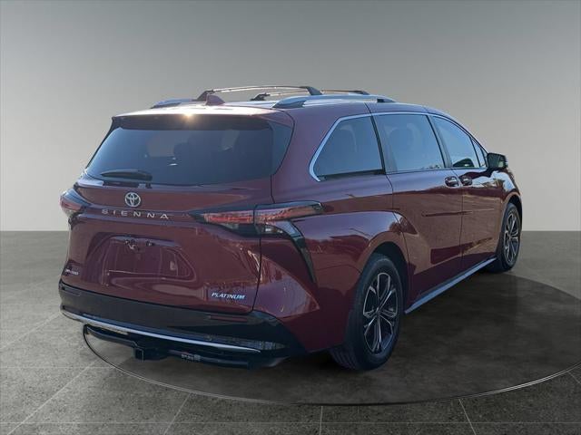 2025 Toyota Sienna Platinum 7 Passenger