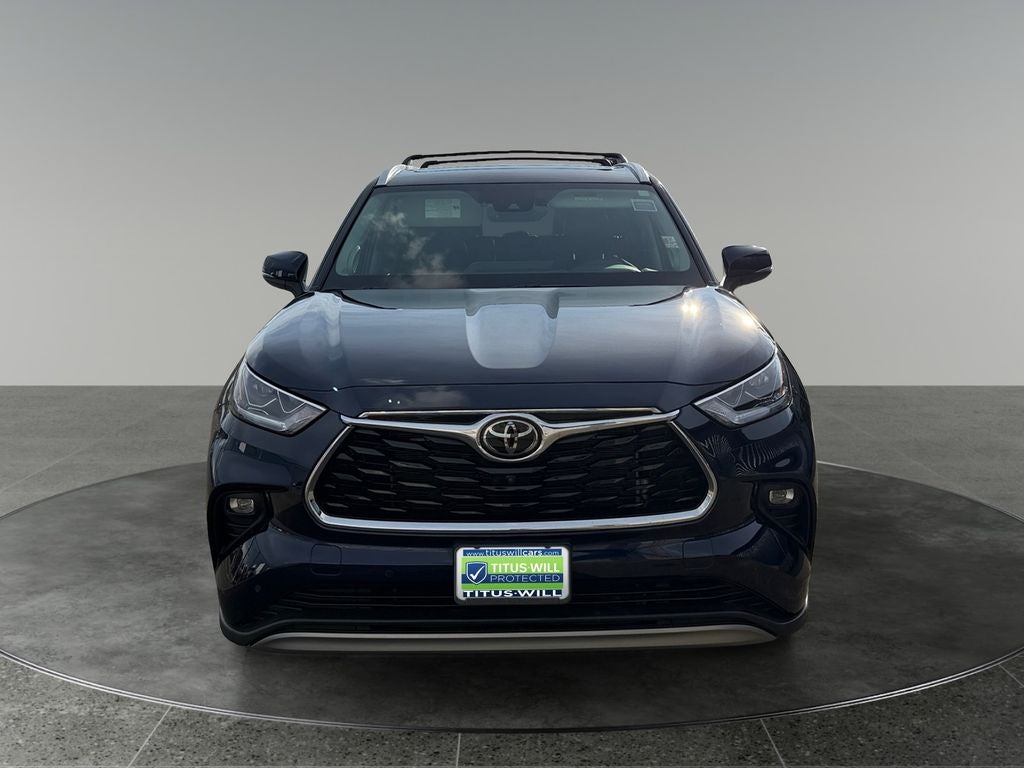 2022 Toyota Highlander Platinum