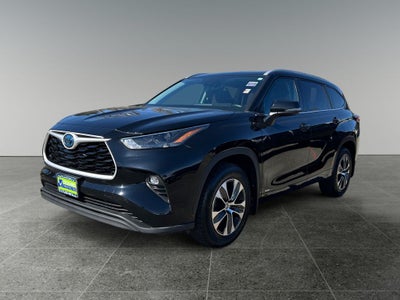 2022 Toyota HIGHLANDER HYBRD XLE