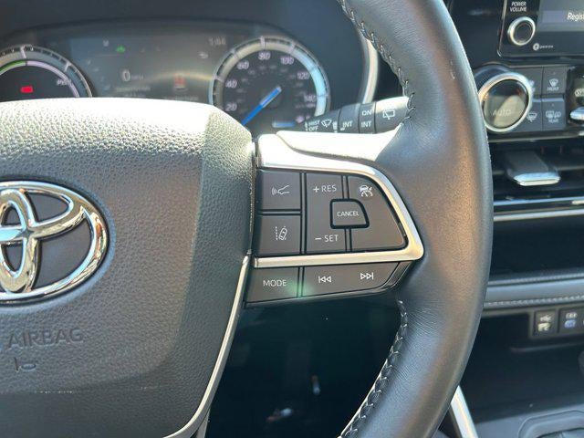 2022 Toyota HIGHLANDER HYBRD XLE