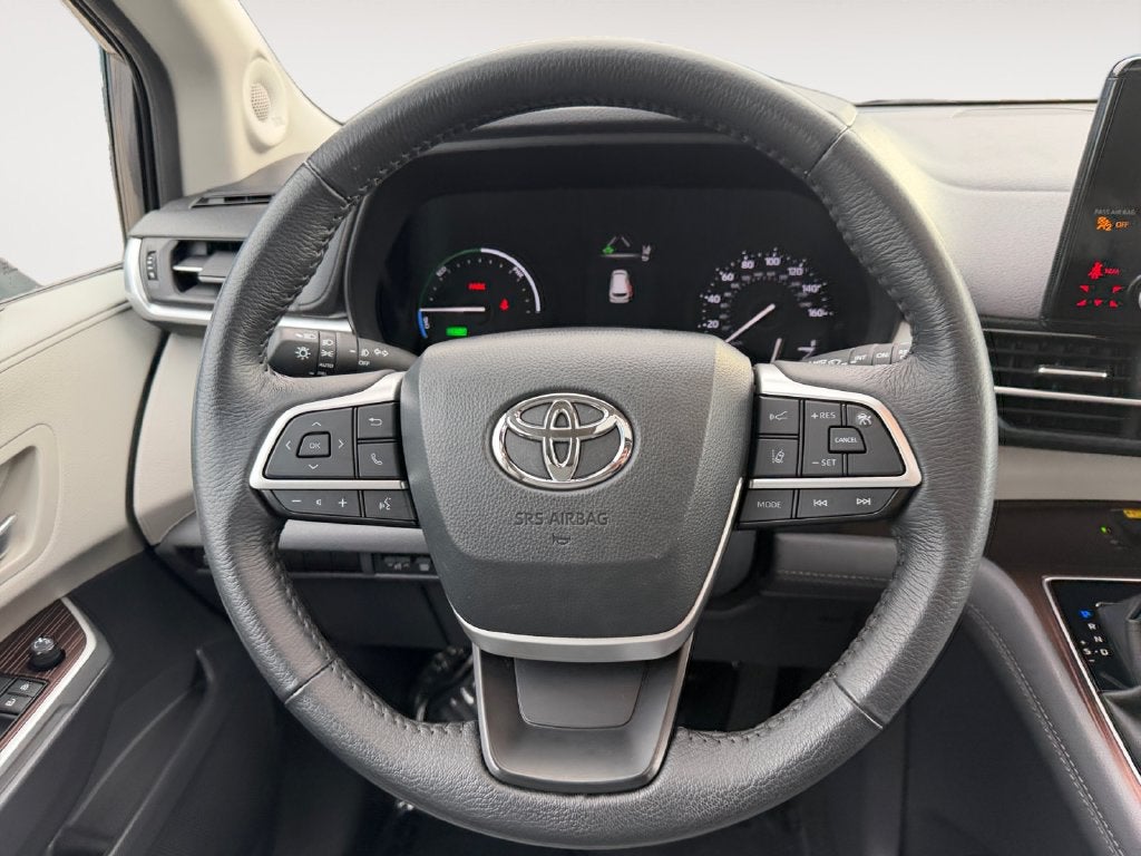 2024 Toyota Sienna XLE 7 Passenger