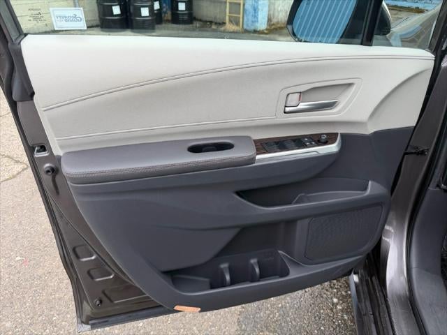 2024 Toyota Sienna XLE 7 Passenger