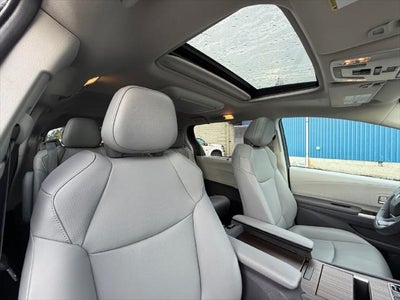 2024 Toyota Sienna XLE 7 Passenger