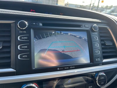 2019 Toyota HIGHLANDER XLE