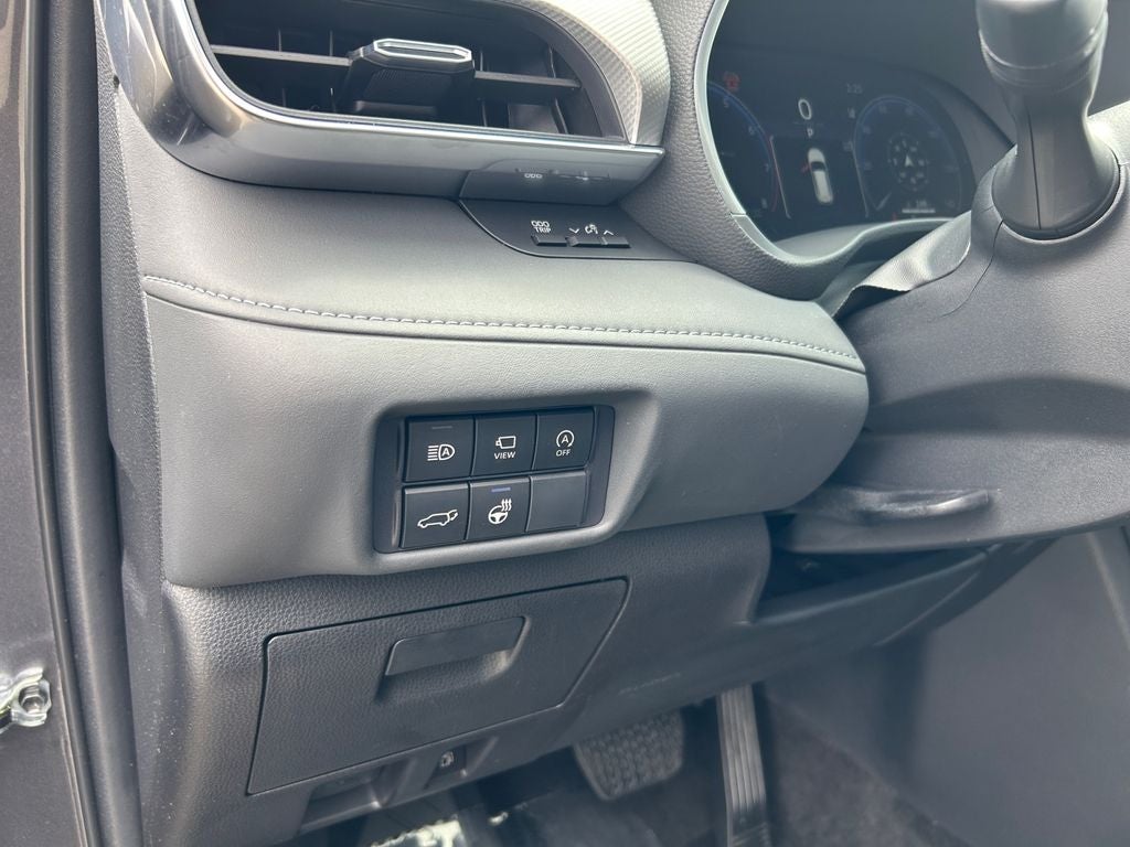 2023 Toyota HIGHLANDER Platinum 1 OWNER