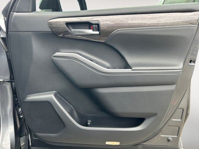 2023 Toyota HIGHLANDER Platinum 1 OWNER