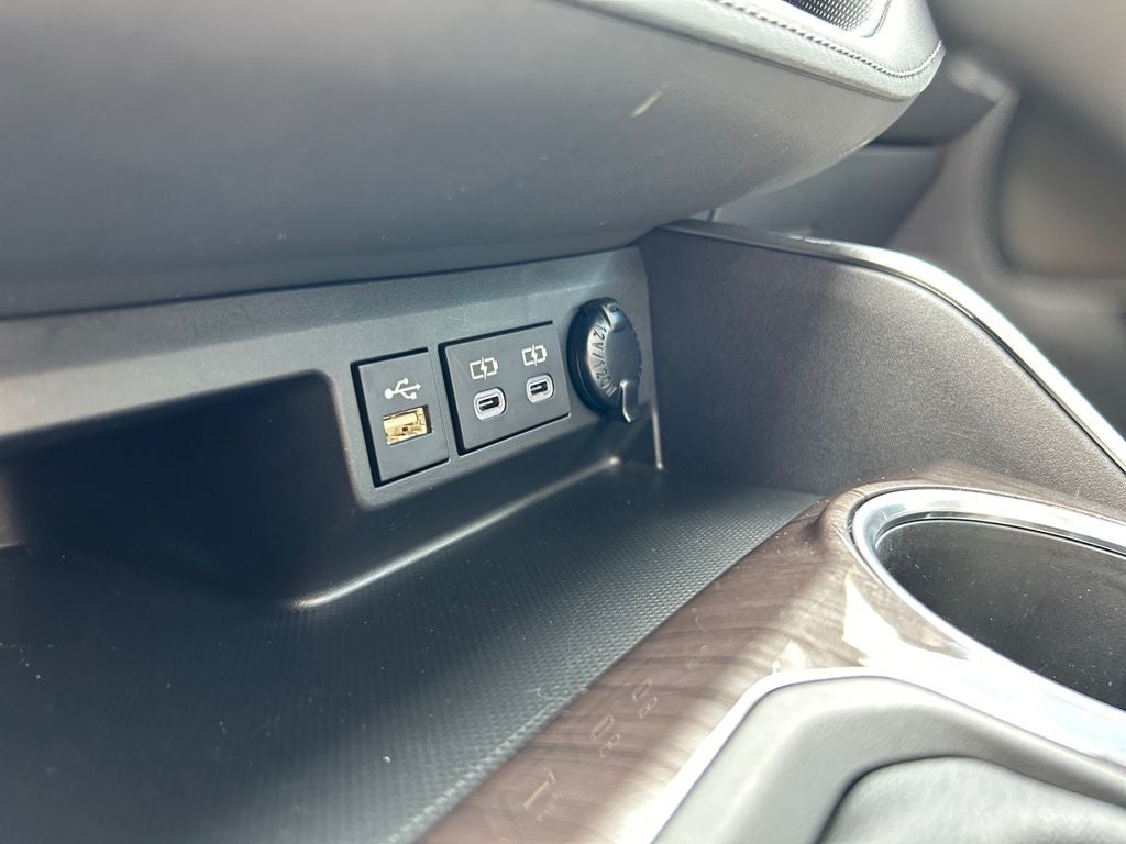 2023 Toyota HIGHLANDER Platinum 1 OWNER