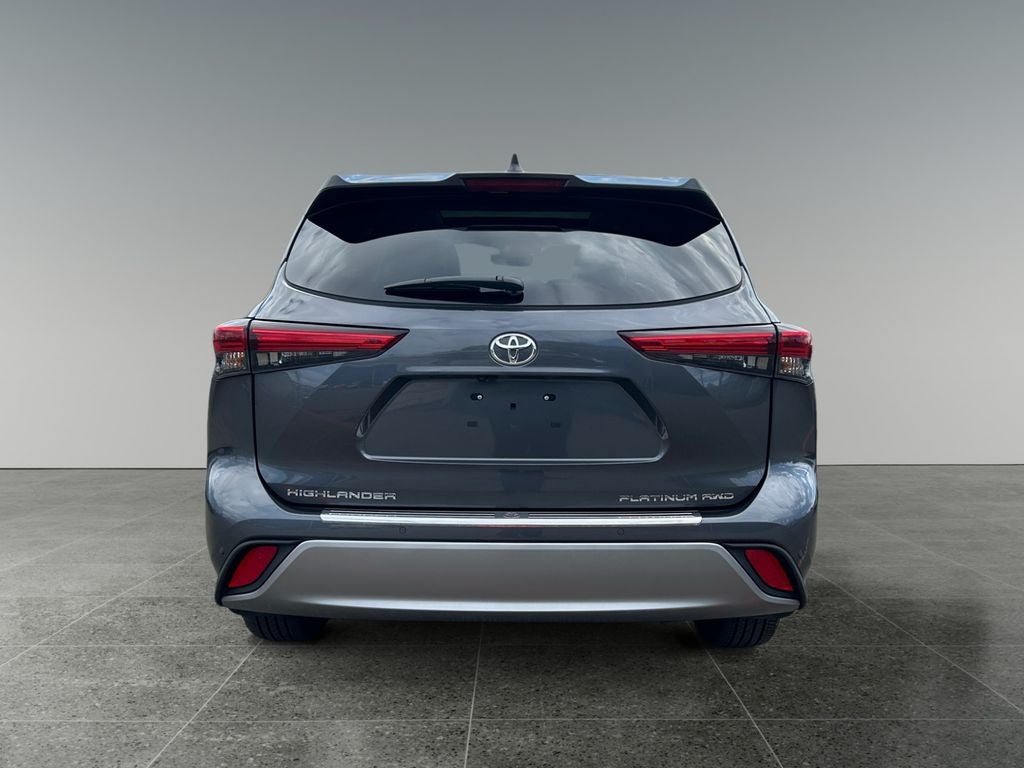 2023 Toyota HIGHLANDER Platinum 1 OWNER
