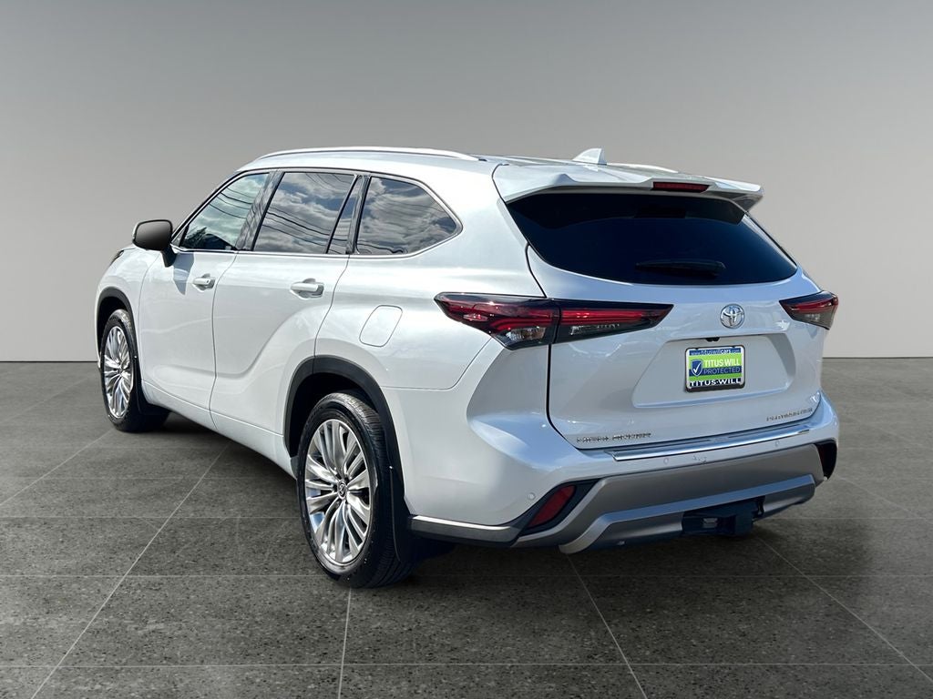 2025 Toyota HIGHLANDER Platinum