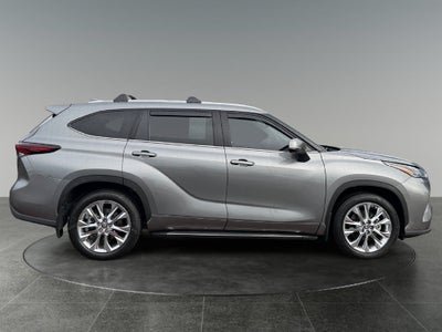 2025 Toyota Highlander Limited