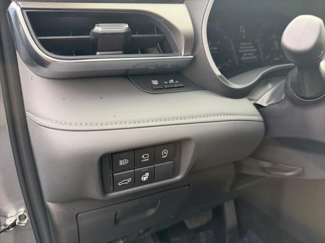 2025 Toyota Highlander Limited
