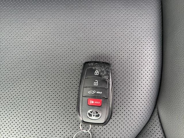 2025 Toyota Highlander Limited