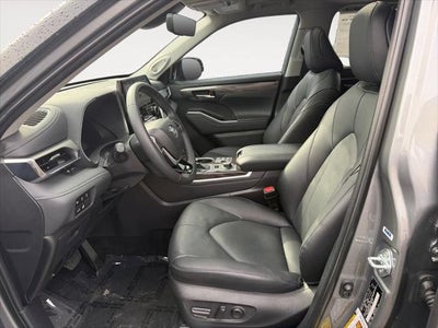 2025 Toyota Highlander Limited