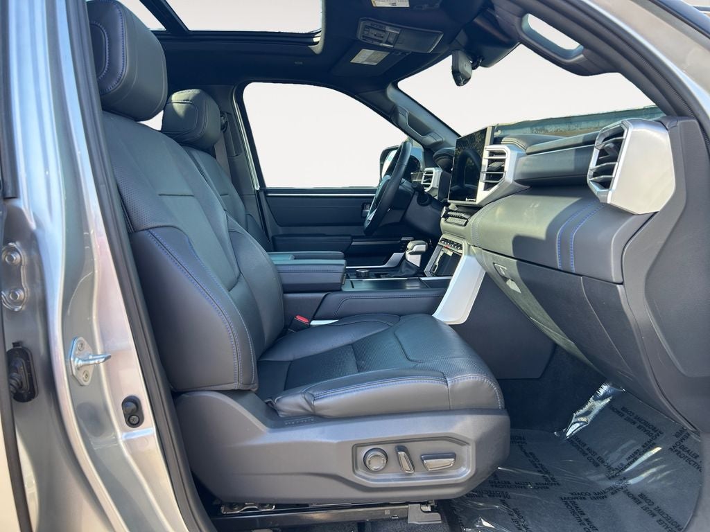 2024 Toyota TUNDRA 4X4 Platinum