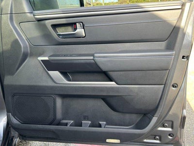 2023 Toyota TUNDRA 4X4 Platinum