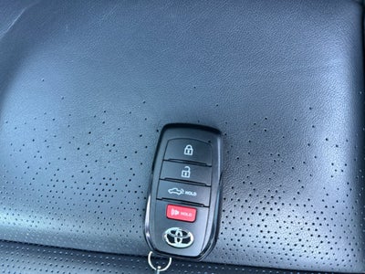 2023 Toyota Tundra Hybrid Platinum