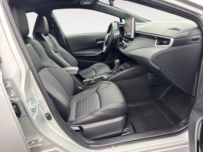 2025 Toyota COROLLA XSE