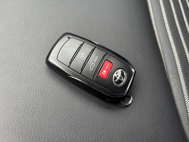 2025 Toyota COROLLA XSE