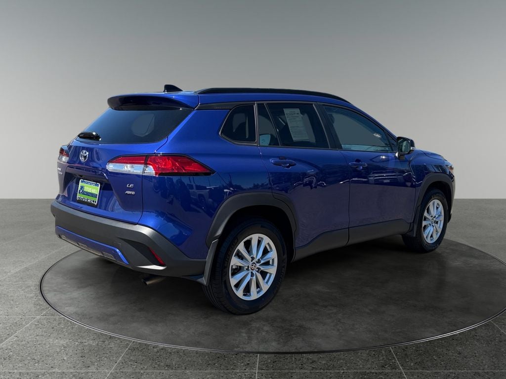 2025 Toyota Corolla Cross LE
