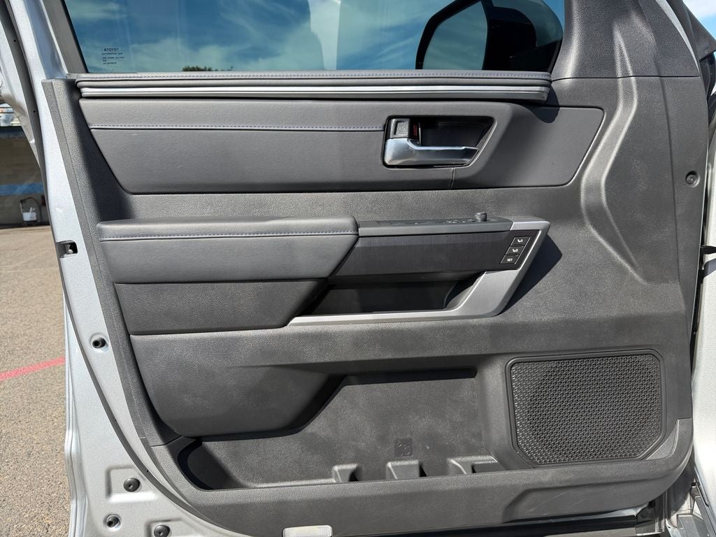 2025 Toyota Sequoia Platinum
