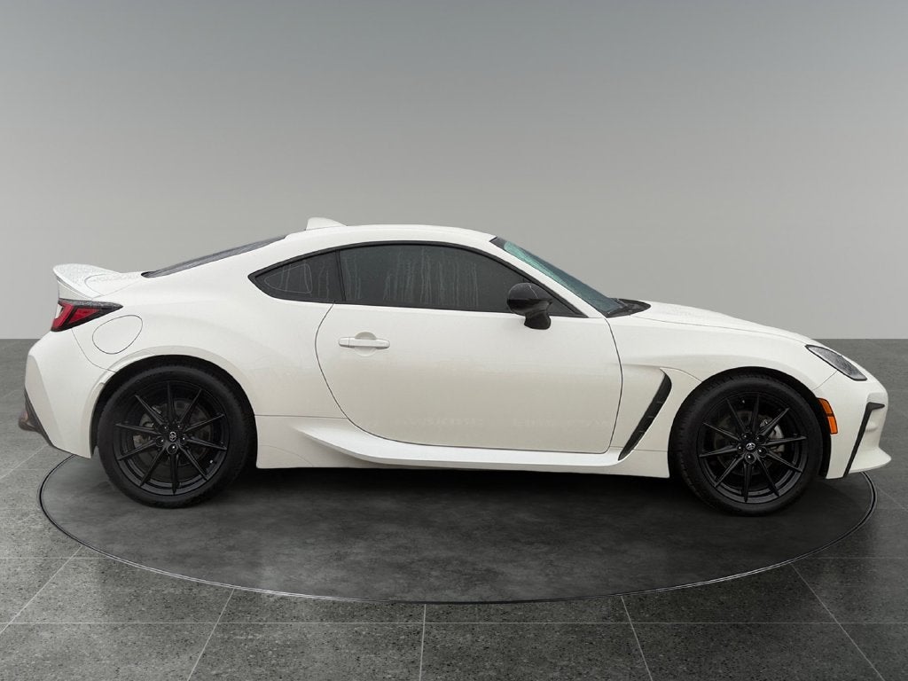 2024 Toyota GR86 Premium