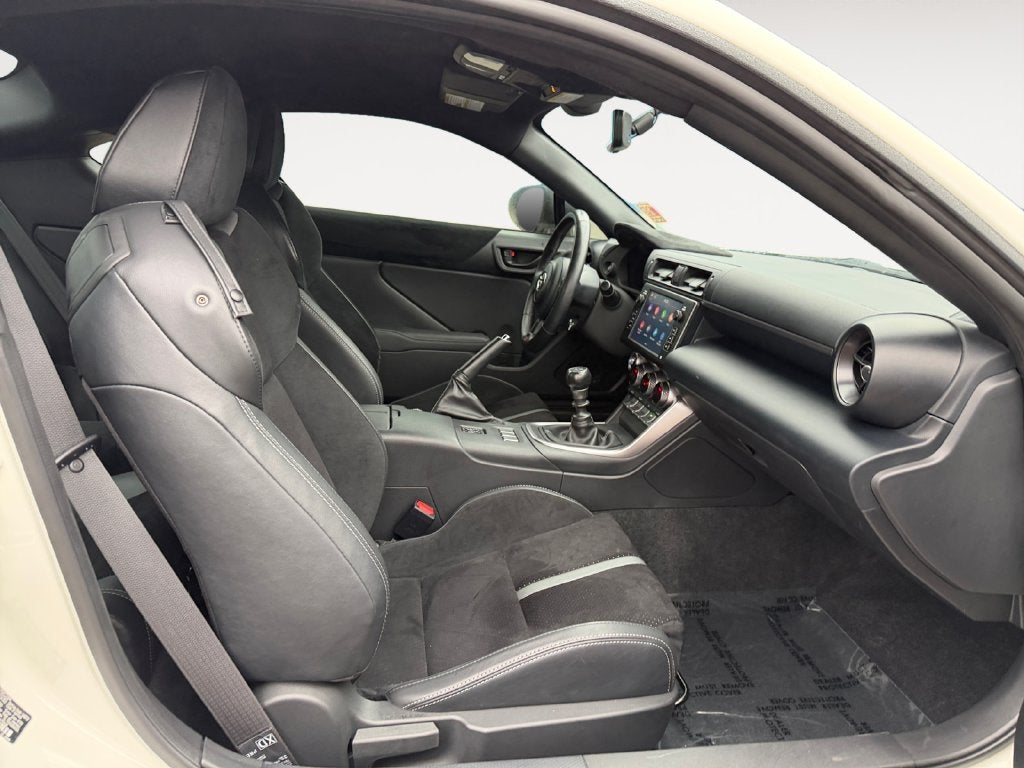 2024 Toyota GR86 Premium