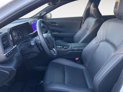 2025 Toyota Crown Signia Limited