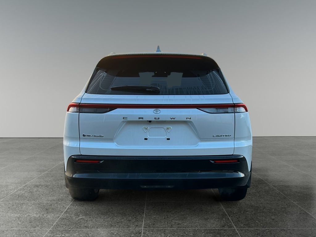 2025 Toyota Crown Signia Limited